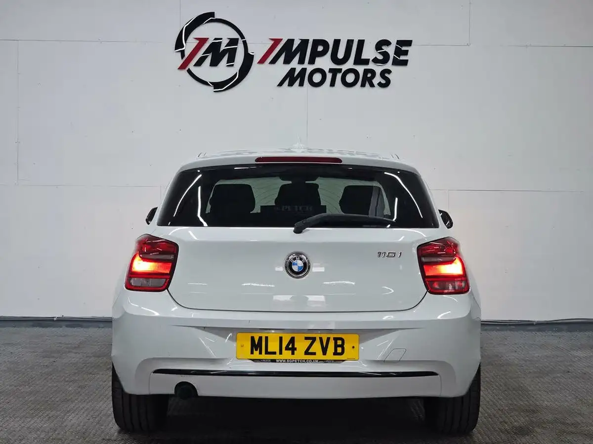 2014-bmw-1-series-16-116i-sport-ss-3d-big-5