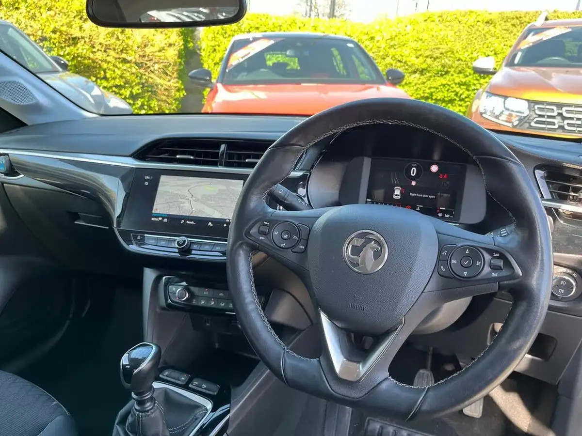 2021-vauxhall-corsa-12-turbo-elite-nav-premium-big-17