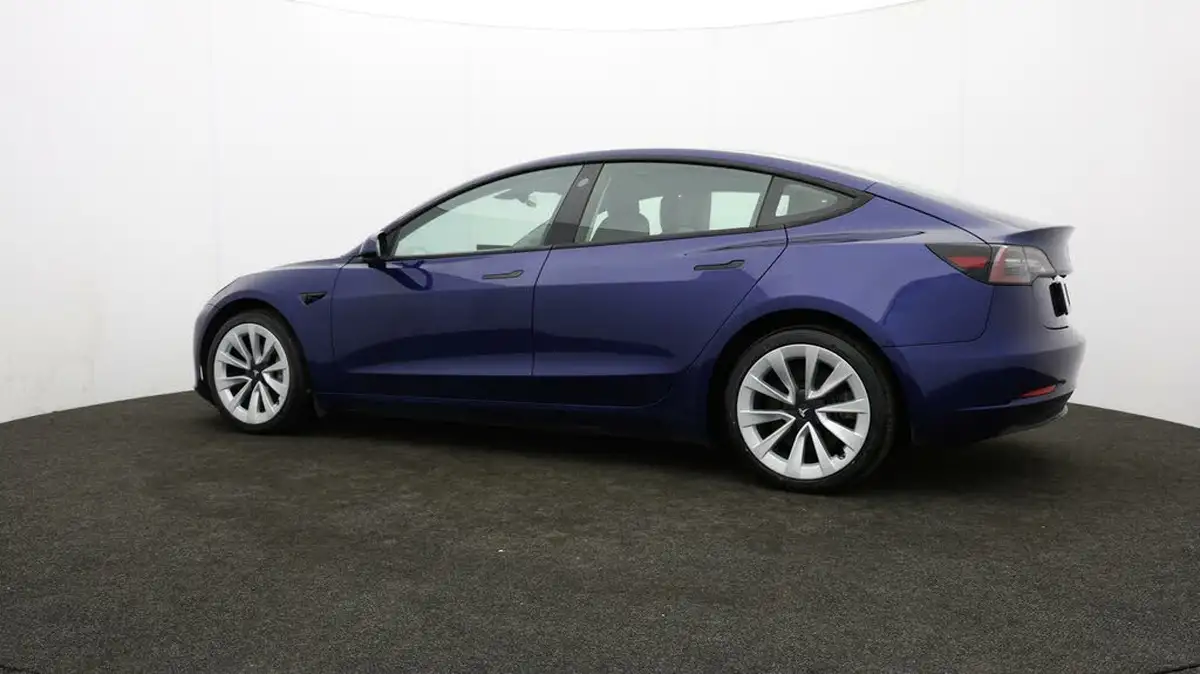 2021-tesla-model-3-e-long-range-4x4-big-66