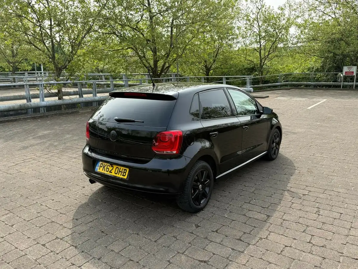 2012-volkswagen-polo-14-match-5d-dsg-big-7