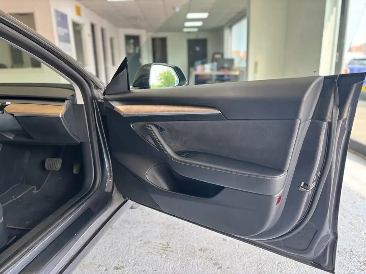 2021-tesla-model-3-e-long-range-4x4-big-9