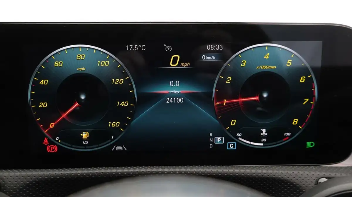 2021-mercedes-benz-cla-13-cla-180-amg-line-premium-shooting-brake-5d-big-10
