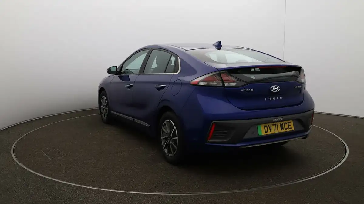 2022-hyundai-ioniq-e-premium-electric-big-55