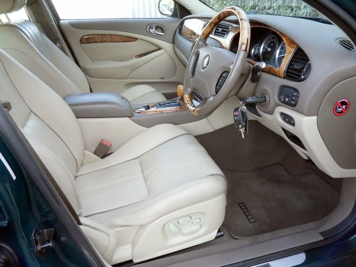 2007-jaguar-s-type-27td-se-big-63