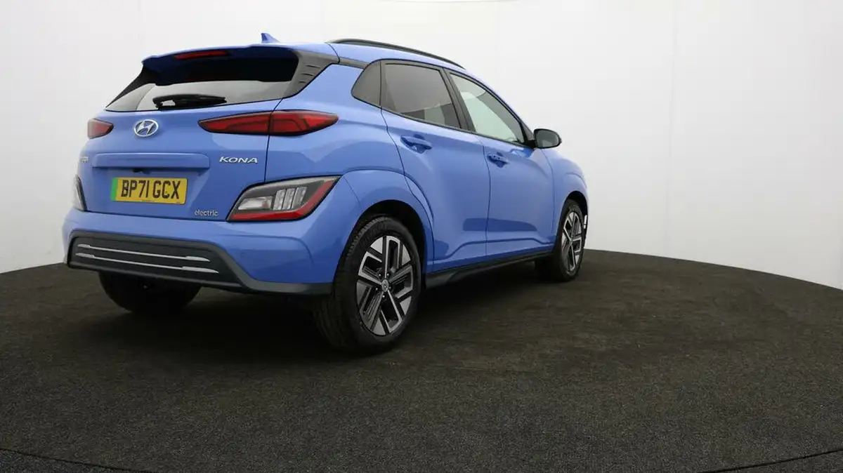 2022-hyundai-kona-e-premium-204ps-64kwh-7kw-obc-big-76