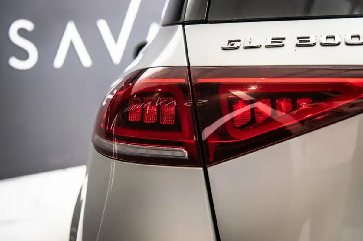 2020-mercedes-benz-gle-class-20d-gle300d-amg-line-premium-5-big-39