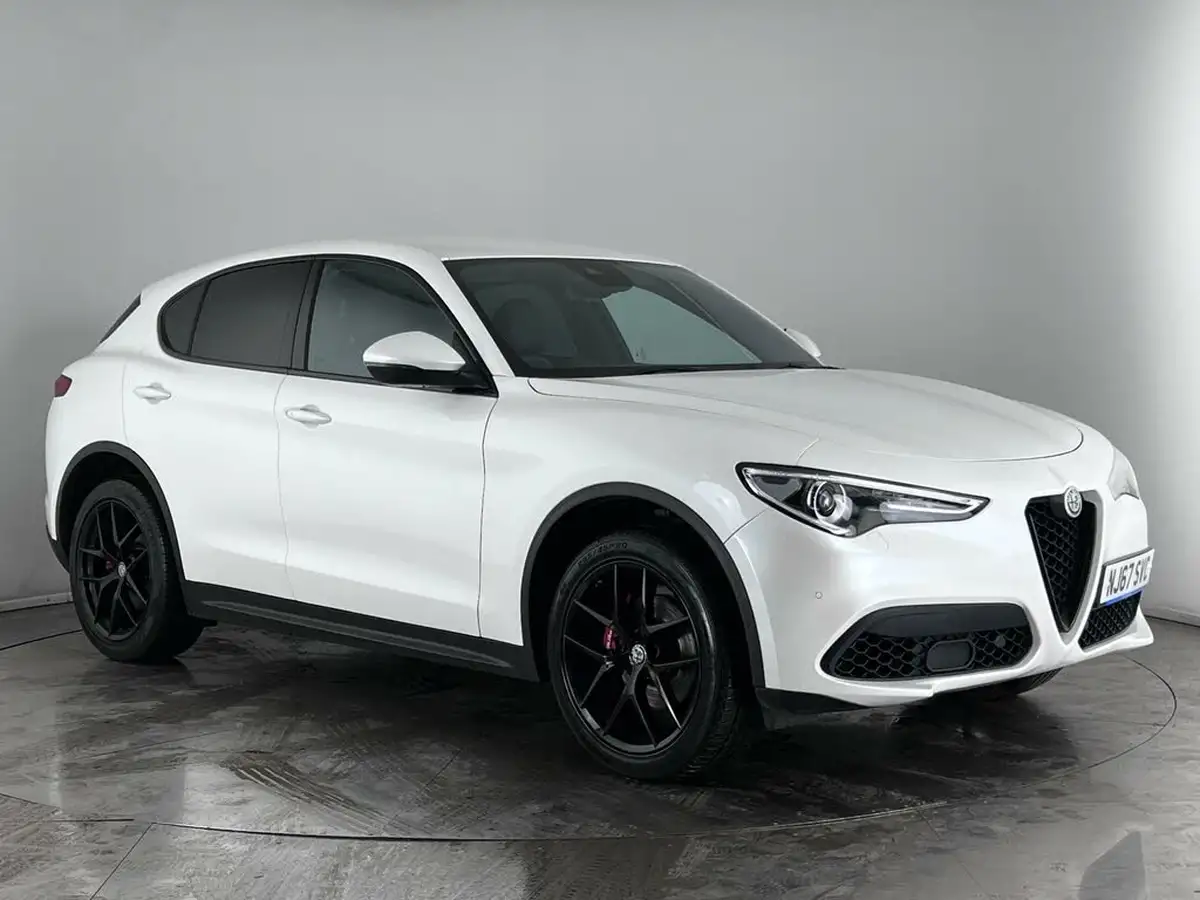 2017-alfa-romeo-stelvio-20-milano-big-0