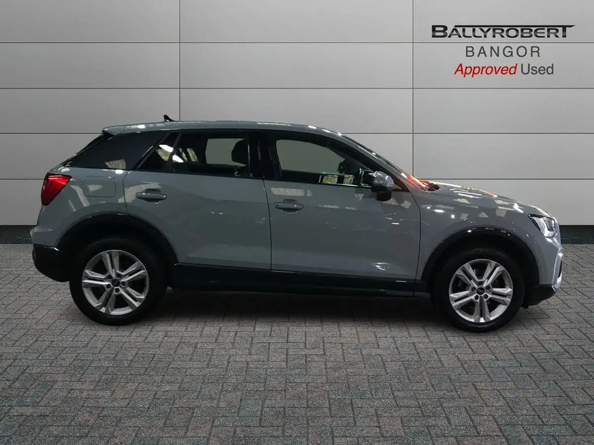 2022-audi-q2-15-35-tfsi-sport-s-tronic-big-8