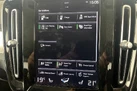 2022-volvo-xc40-15-t4-inscription-expression-small-33