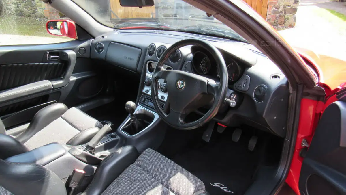 2002-alfa-romeo-gtv-30-v6-24v-lusso-big-15