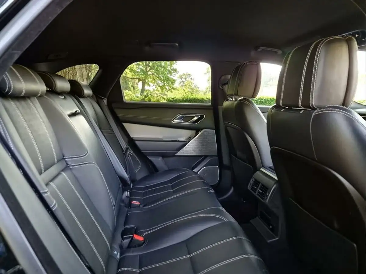 2018-land-rover-range-rover-velar-20-d180-r-dynamic-hse-big-7