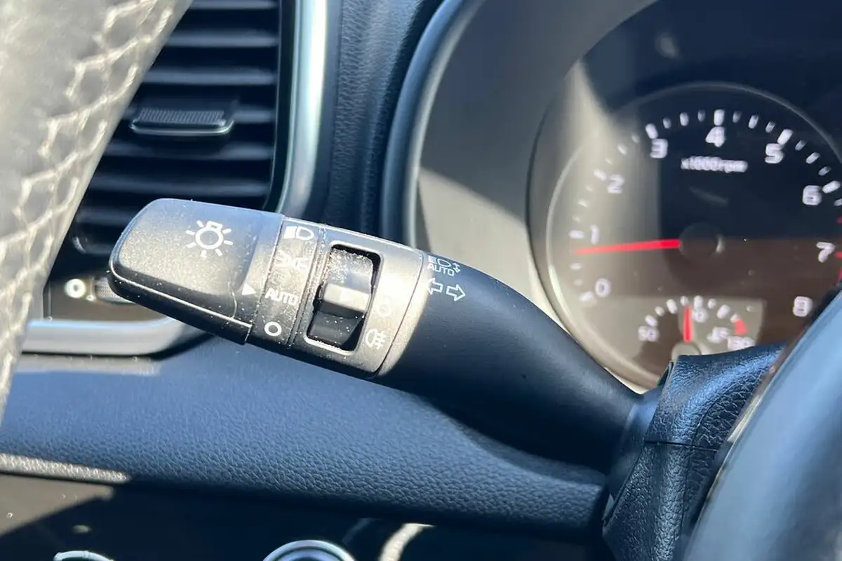 2020-kia-sportage-16-t-gdi-4-awd-dct-big-25