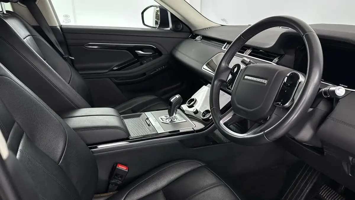 2019-land-rover-range-rover-evoque-20-p200-se-big-9