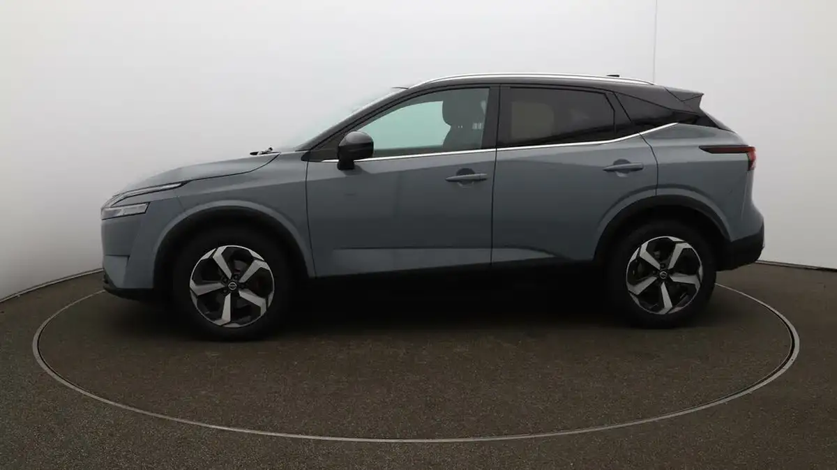 2021-nissan-qashqai-13-dig-t-premiere-edition-140ps-big-4