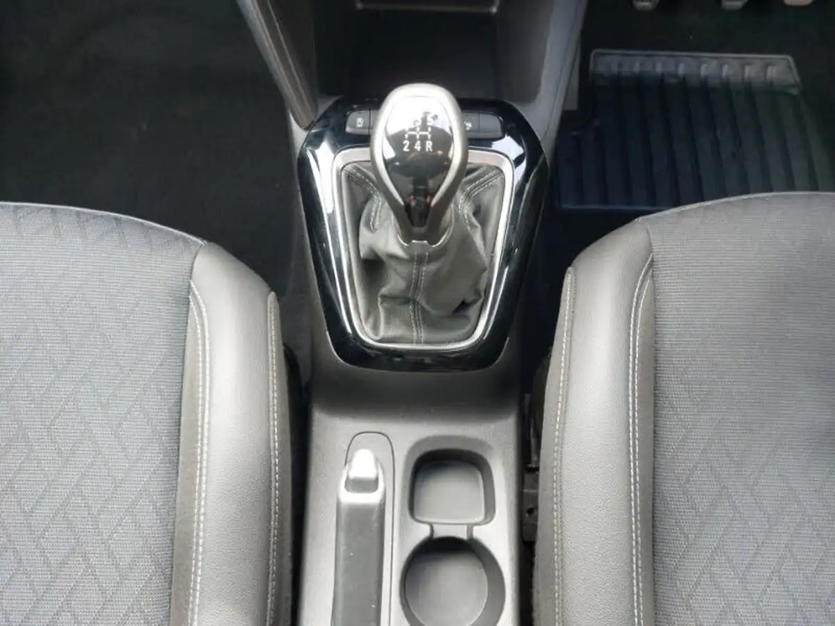 2021-vauxhall-corsa-12i-elite-big-14