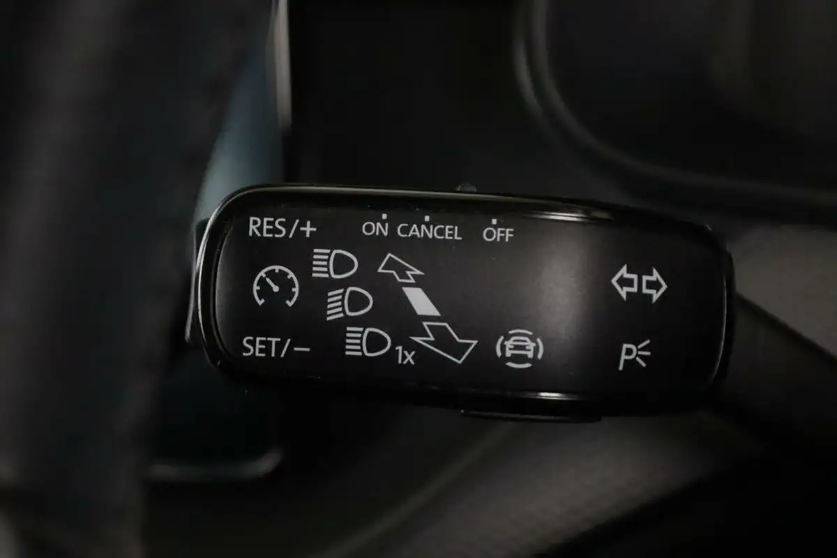 2021-skoda-kamiq-10-tsi-se-95ps-big-20