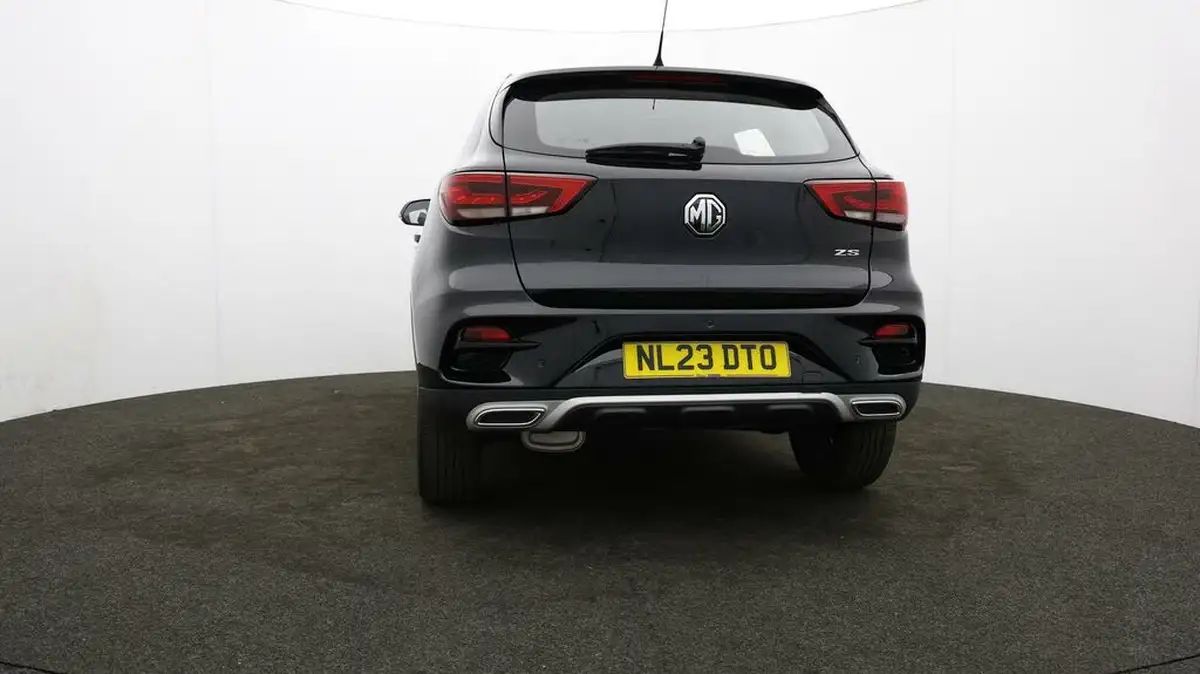 2023-mg-zs-suv-10t-gdi-excite-big-71