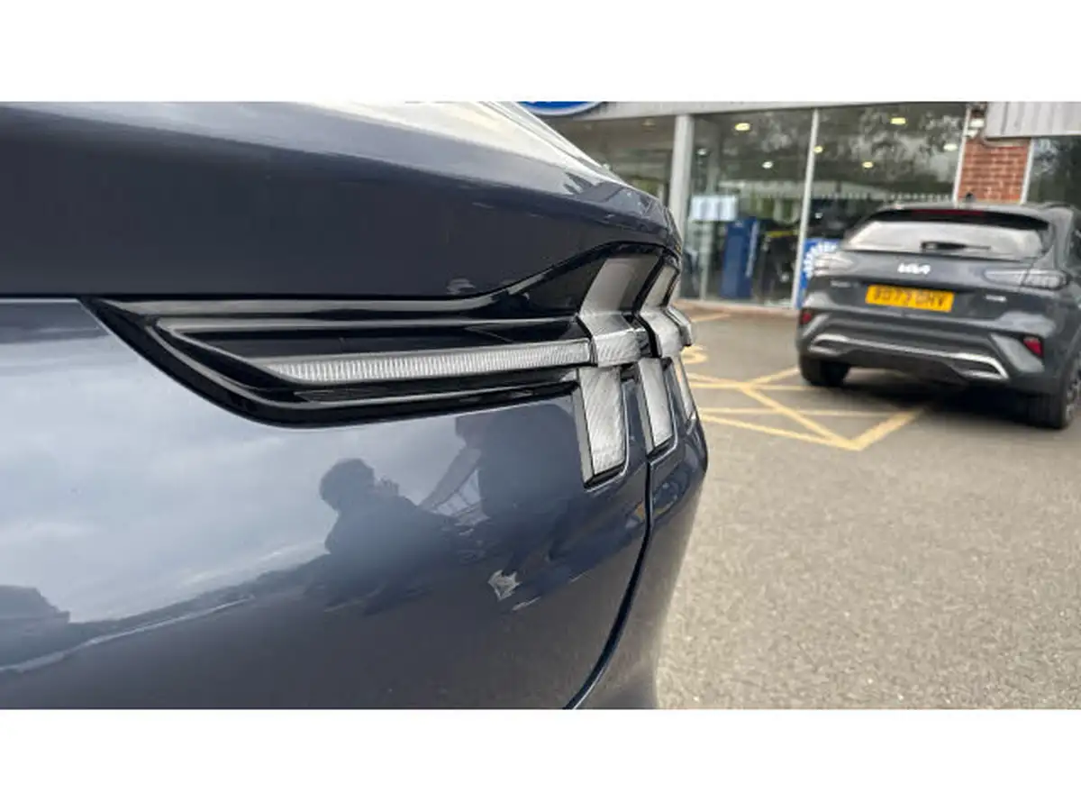 2021-ford-mustang-mach-e-e-extended-range-351ps-88kwh-awd-big-27