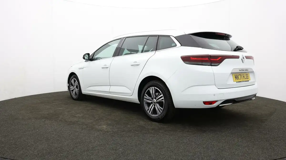 2021-renault-megane-15dci-iconic-sport-tourer-big-64