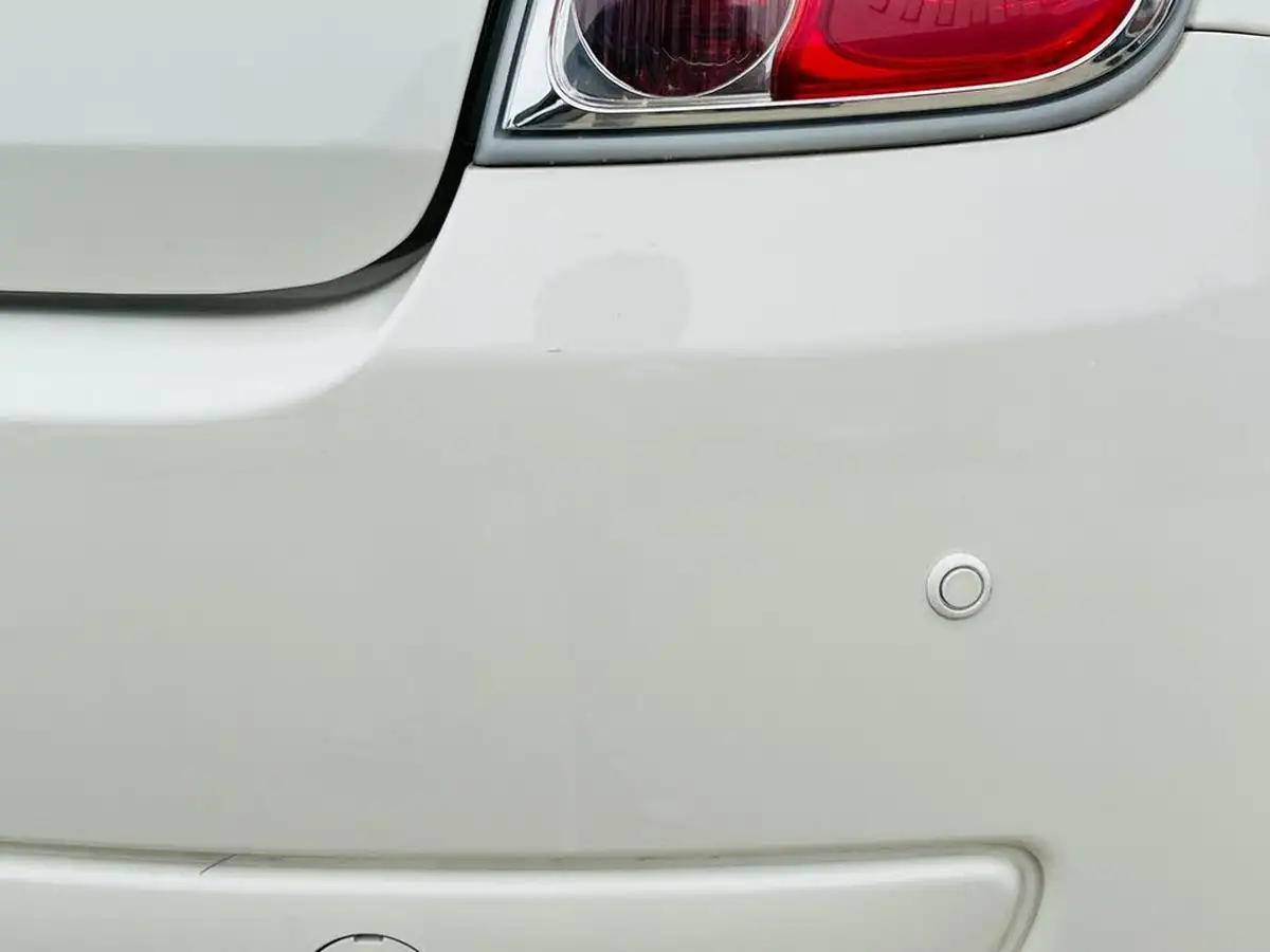 2013-fiat-500-12-lounge-dualogic-big-22