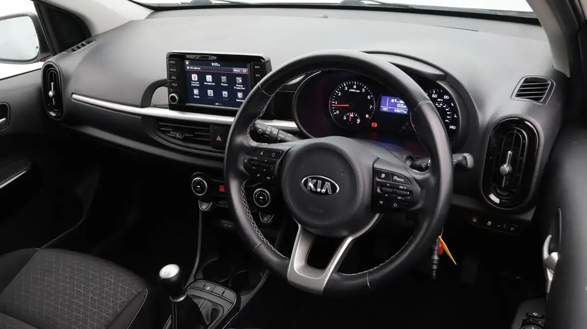 2020-kia-picanto-125-3-big-9