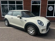 2019 MINI Cooper 1.5 One Classic (101bhp) 3d