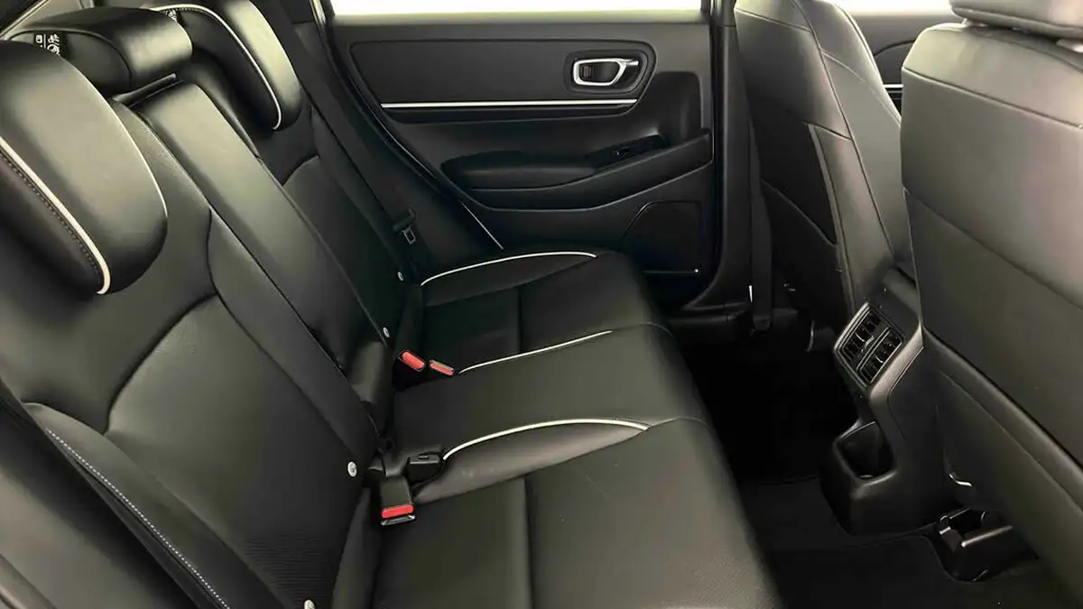 2024-honda-eny1-e-advance-big-12