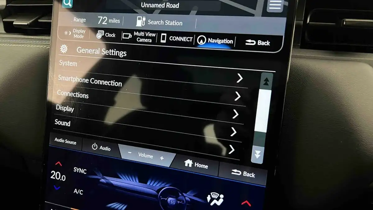 2024-honda-eny1-e-advance-big-40