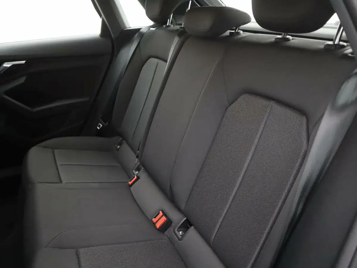 2021-audi-a3-20-30-tdi-technik-big-9