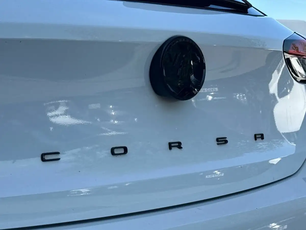 2024-vauxhall-corsa-12-turbo-gs-100ps-big-40