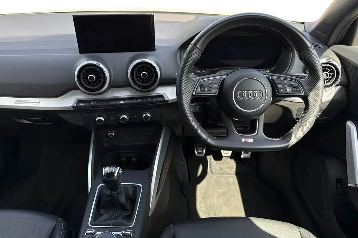 2021-audi-q2-15-35-tfsi-s-line-big-12