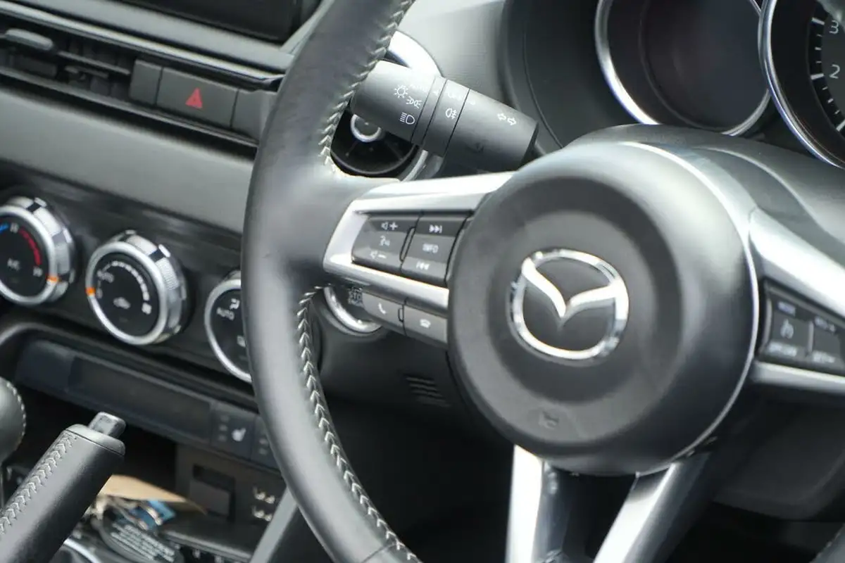 2024-mazda-mx-5-15-exclusive-line-roadster-big-39