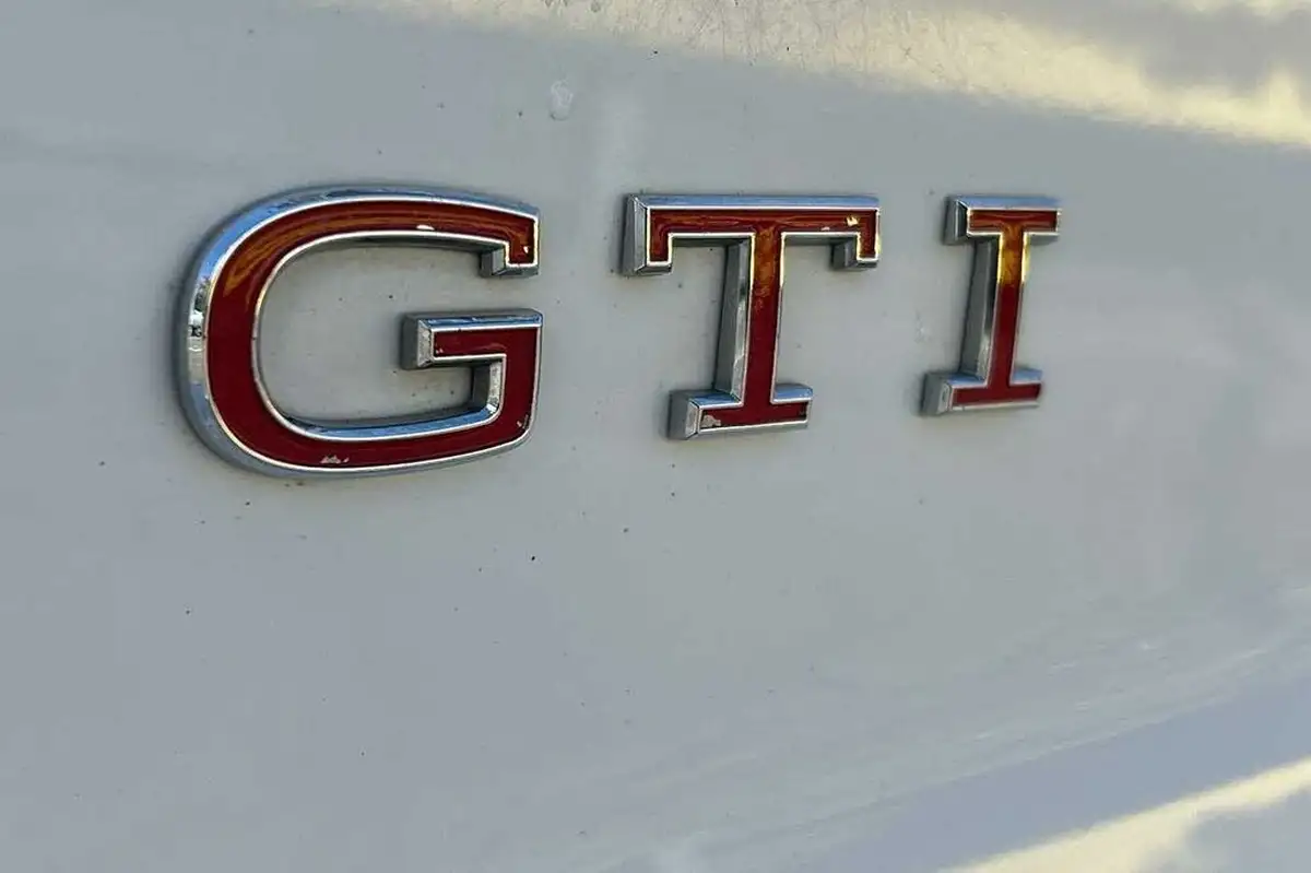 2021-volkswagen-golf-20-tsi-gti-dsg-big-20