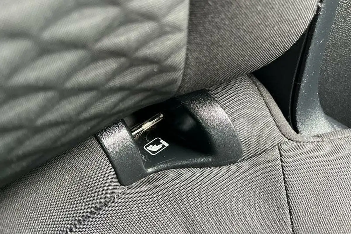 2022-ford-kuga-15-zetec-auto-big-35