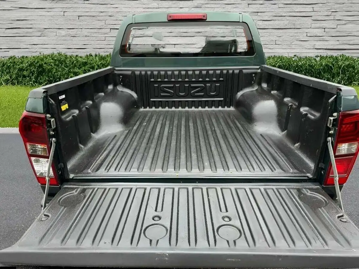 2015-isuzu-d-max-25td-utah-big-5