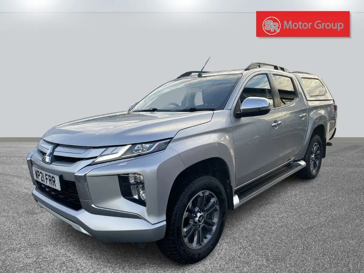 2021-mitsubishi-l200-22di-d-barbarian-auto-big-2