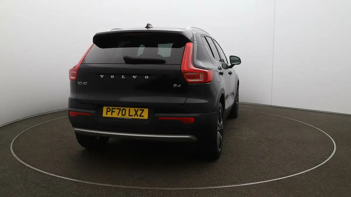 2021-volvo-xc40-20-b4-inscription-pro-197bhp-geartronic-big-47