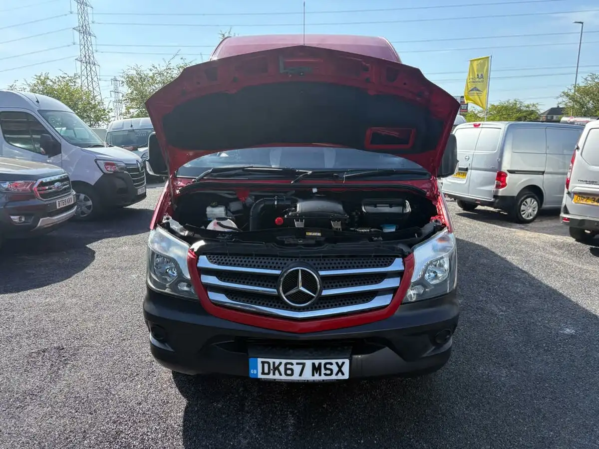 2017-mercedes-benz-sprinter-big-24