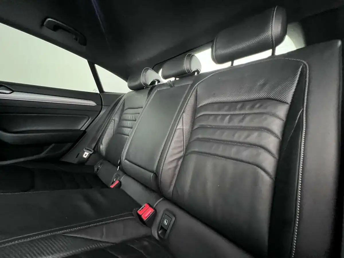 2018-volkswagen-arteon-20-tsi-r-line-190ps-ss-big-15