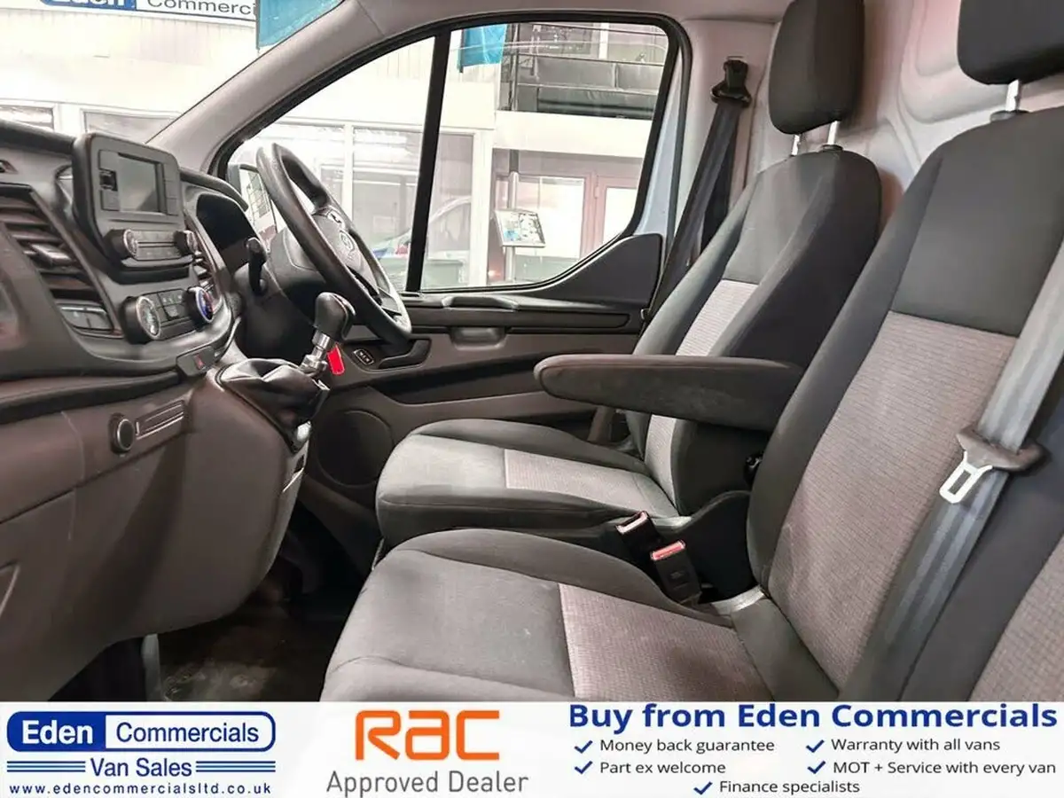 2021-ford-transit-custom-20tdci-300-l1h1-leader-105pseu6dt-panel-van-big-10