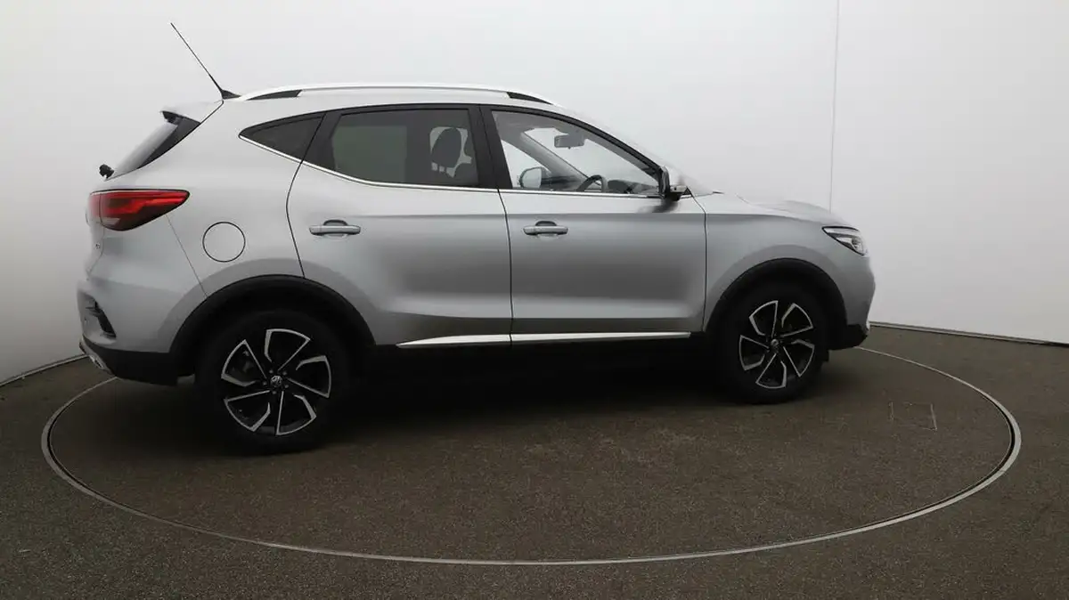2024-mg-zs-suv-10t-gdi-exclusive-big-41