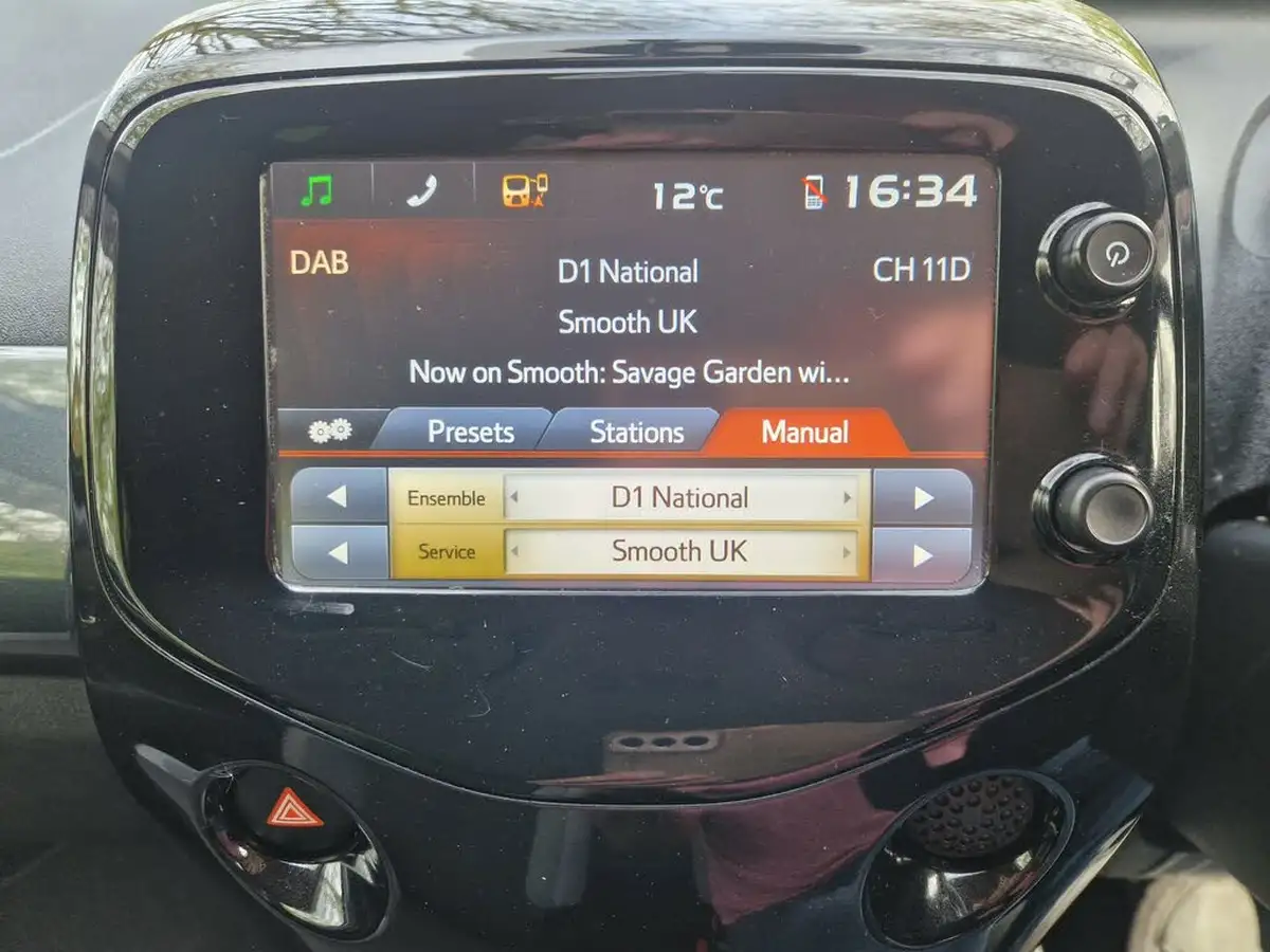 2018-toyota-aygo-10-vvt-i-x-press-71bhp-x-shift-big-29