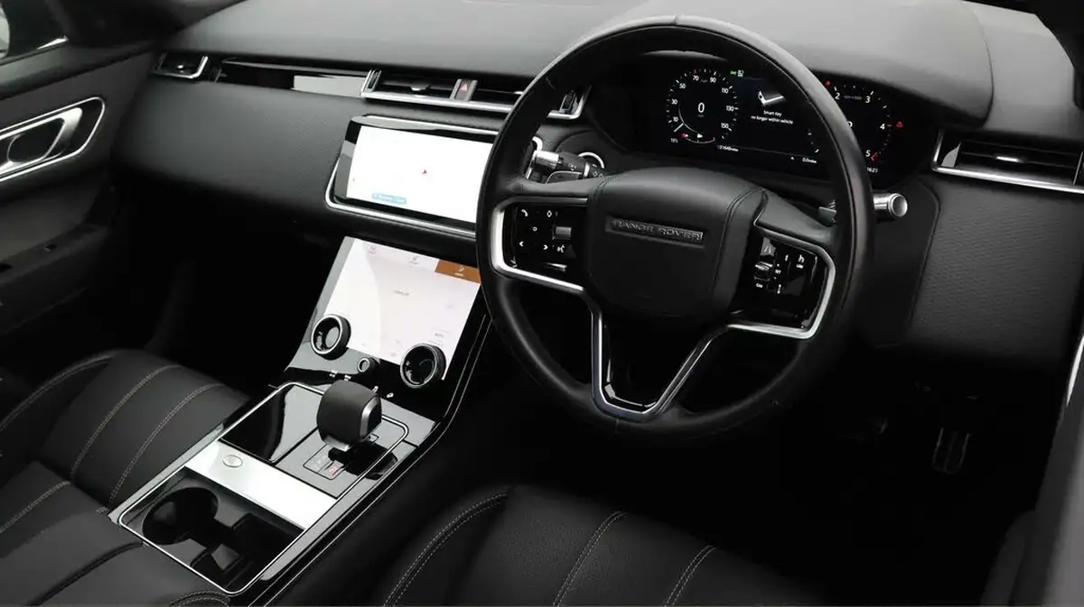 2022-land-rover-range-rover-velar-20-d200-r-dynamic-se-big-9
