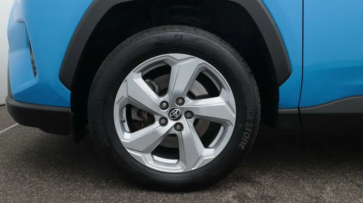 2020-toyota-rav4-25-vvt-i-design-219bhp-big-18