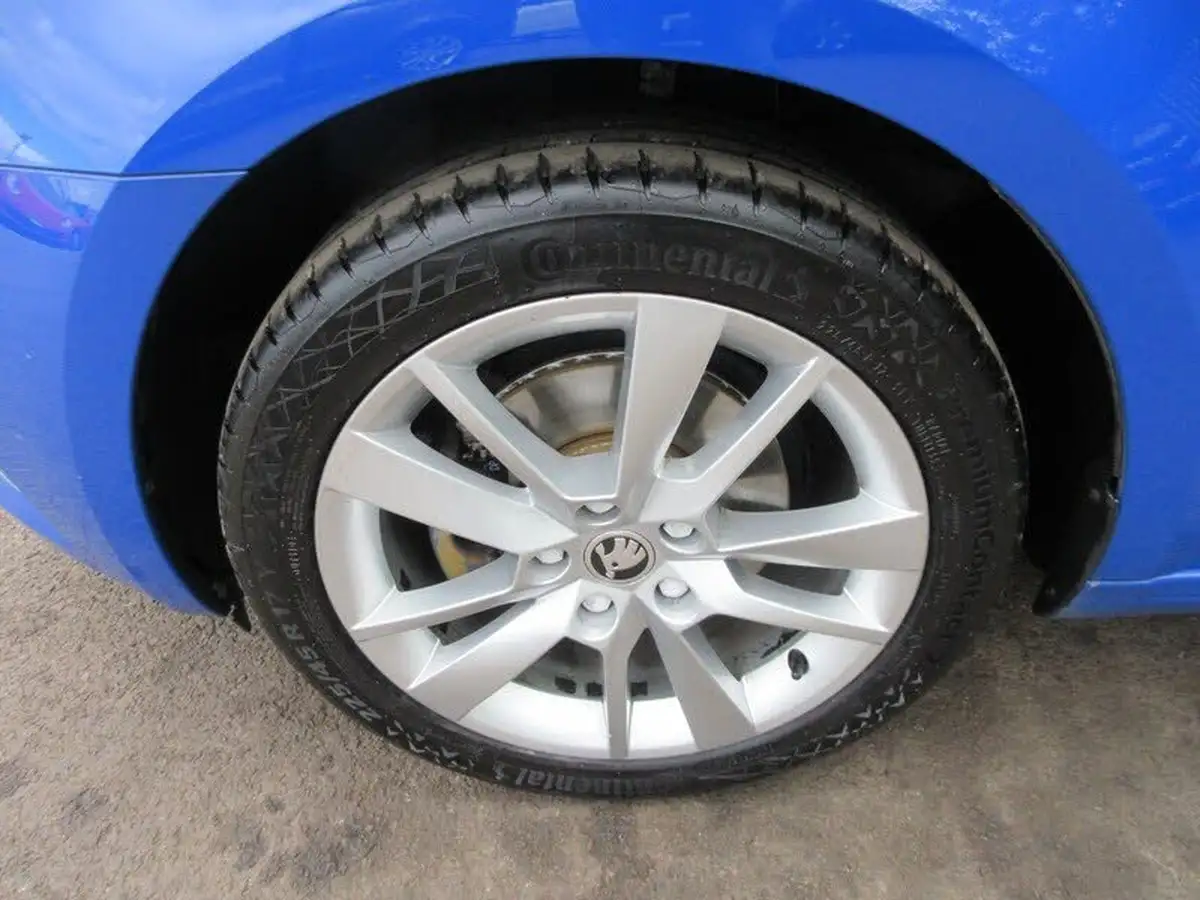 2019-skoda-octavia-15-tsi-se-l-estate-dsg-big-30