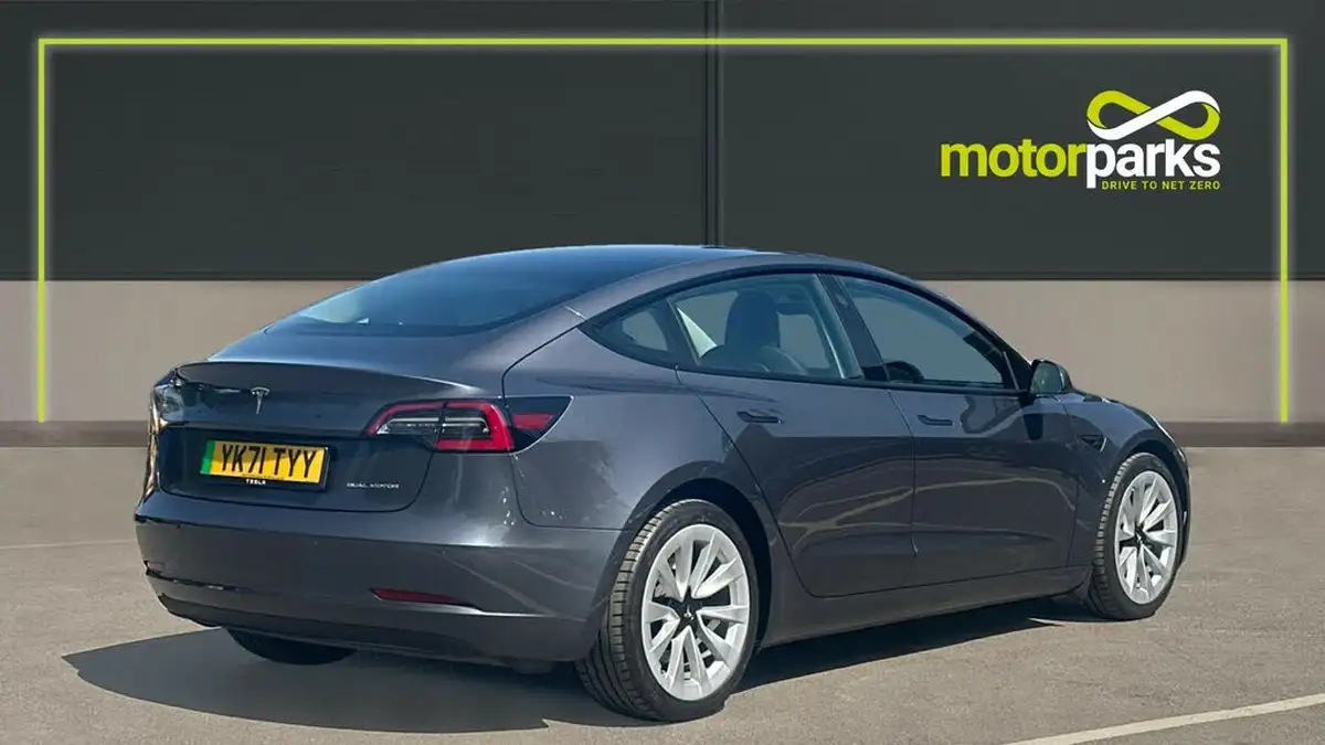 2021-tesla-model-3-e-long-range-awd-big-2