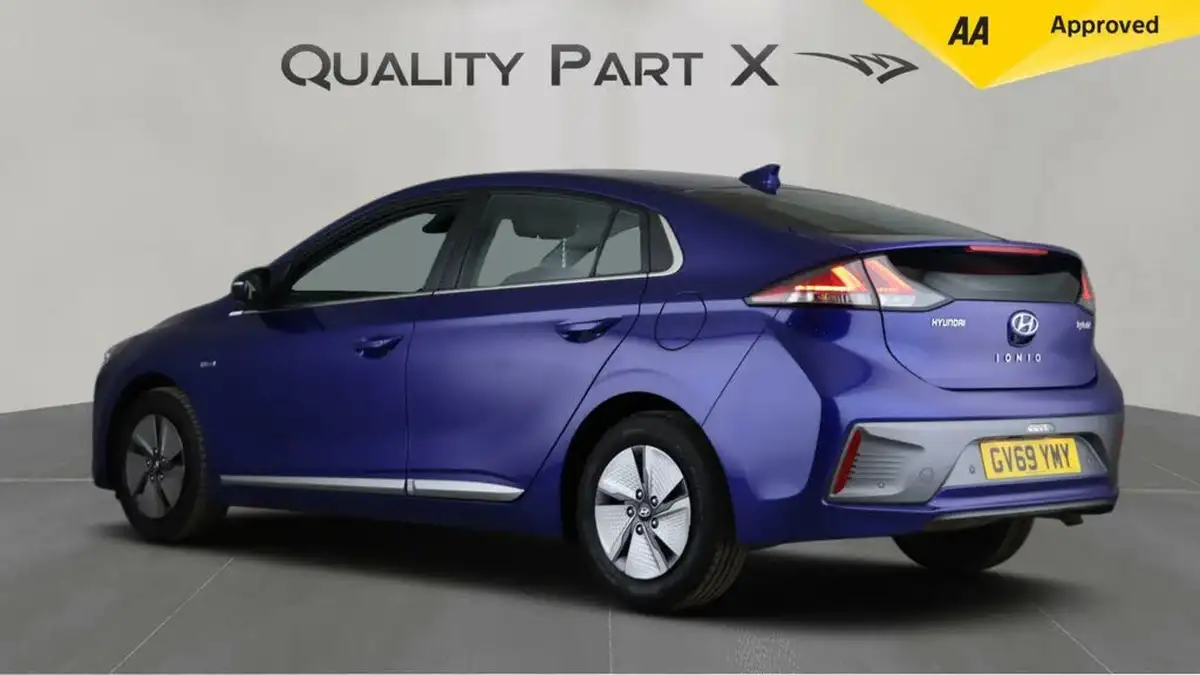 2020-hyundai-ioniq-16-gdi-premium-hybrid-big-4