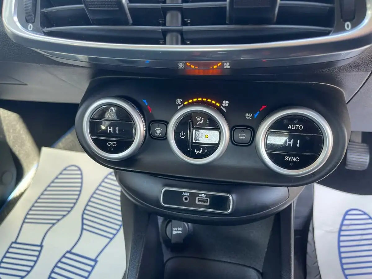 2016-fiat-500x-14-multiair-pop-star-big-25
