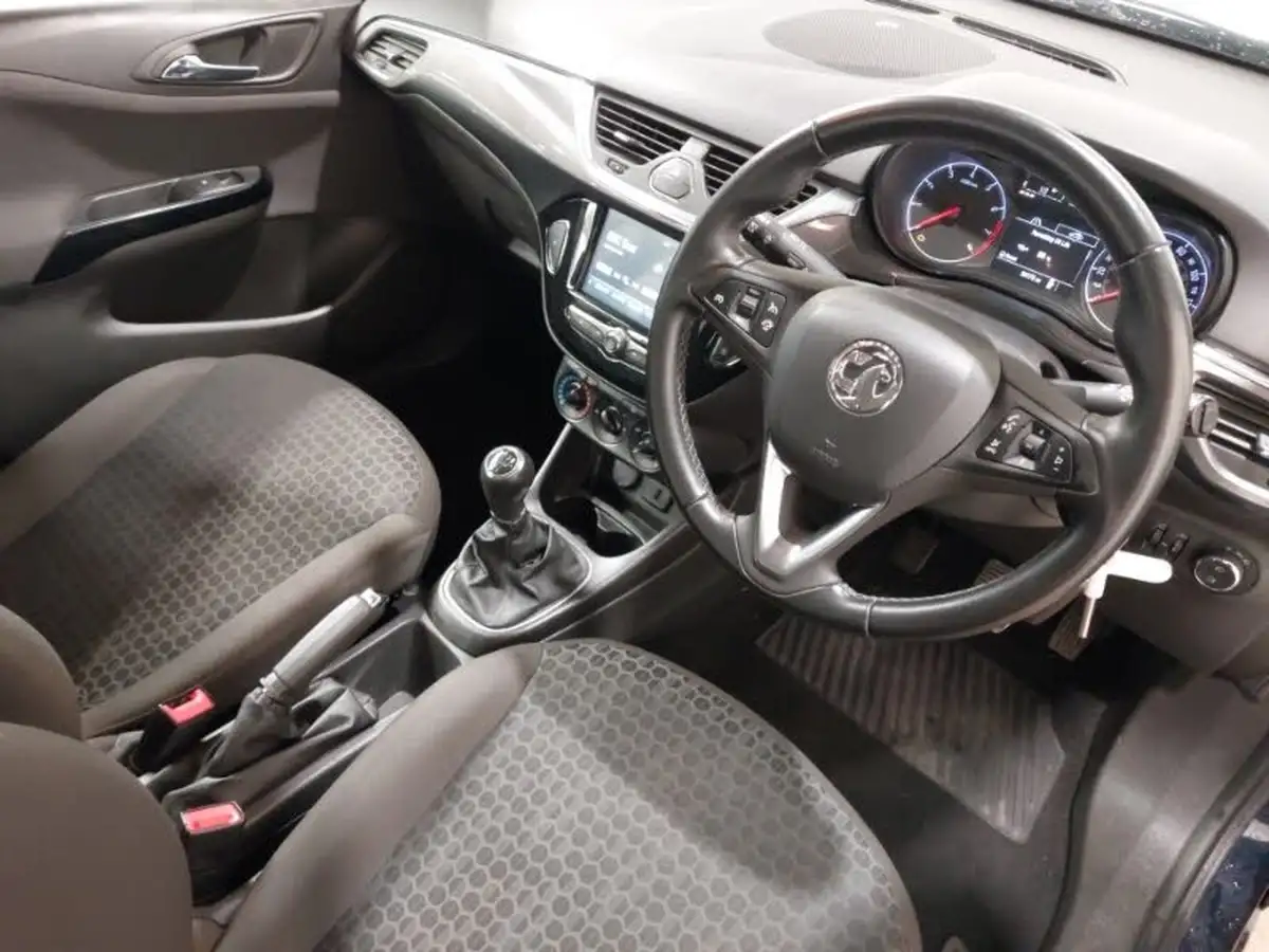 2018-vauxhall-corsa-14i-design-90ps-ecotec-5d-big-15