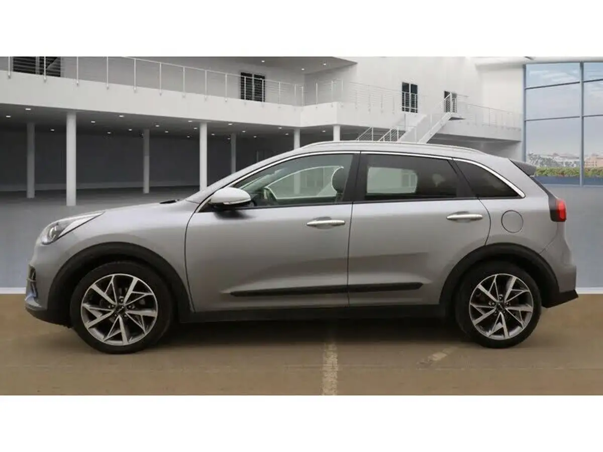2022-kia-niro-16-gdi-3-156kwh-big-6